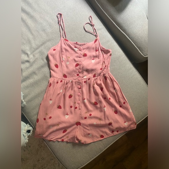 Urban outfitters romper - Picture 4 of 6